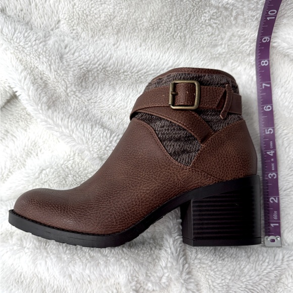 MIA Brown Ankle Boots - Picture 5 of 5